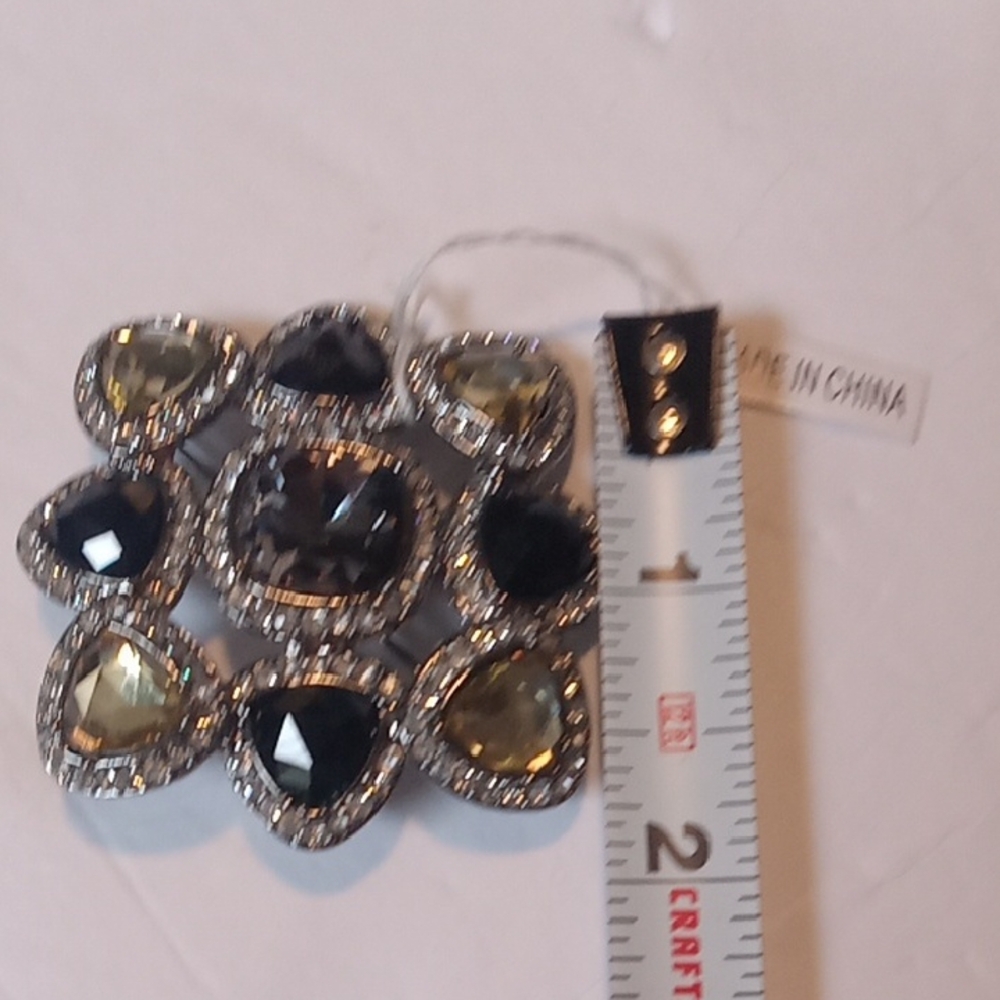 Premier Designs Classic Style Elegant Black & Silver Brooch - Picture 6 of 6